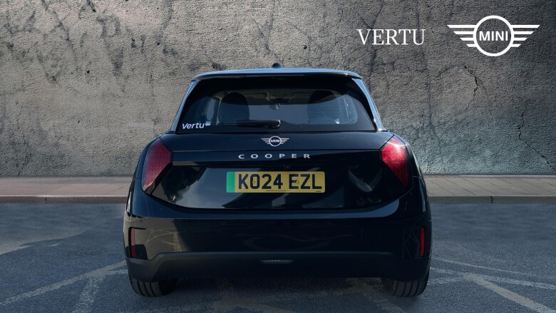 MINI Cooper 135kW E Classic 41kWh 3dr Auto Electric Hatchback